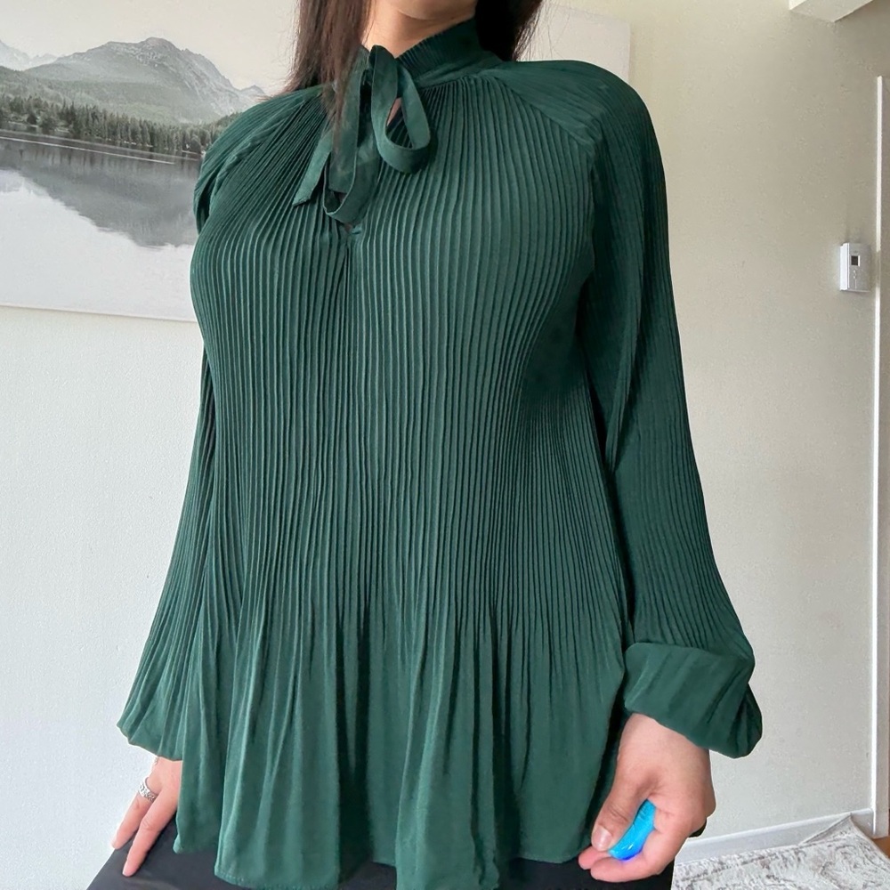 90s elegant pleated tie front minimalist blouse